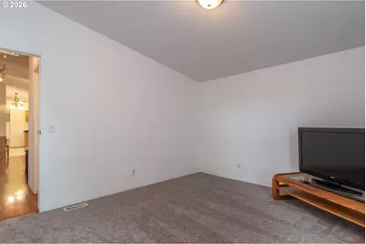 189 Raintree Ave, Sutherlin, OR 97479 - Photo 32