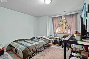 131 NE 201st Ave, Portland, OR 97230 - Photo 18