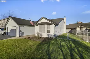 1607 SW 2nd Ave, Battle Ground, WA 98604 - Photo 2
