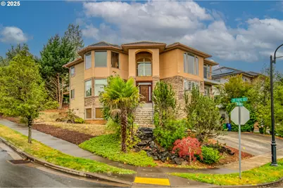 12491 SE Capri Ct, Happy Valley, OR 97086 - Photo 1