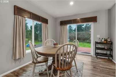 91474 Railroad Rd, Warrenton, OR 97146 - Photo 10