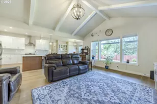 1152 S 46th St, Springfield, OR 97478 - Photo 12