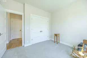 1152 S 46th St, Springfield, OR 97478 - Photo 8