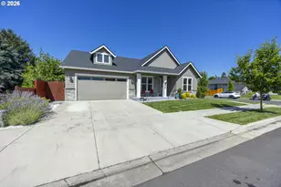1152 S 46th St, Springfield, OR 97478 - Photo 2