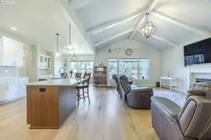 1152 S 46th St, Springfield, OR 97478 - Photo 10