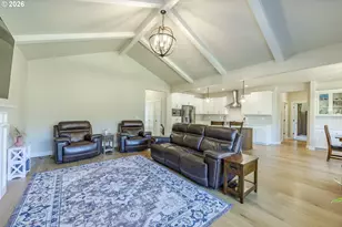 1152 S 46th St, Springfield, OR 97478 - Photo 14