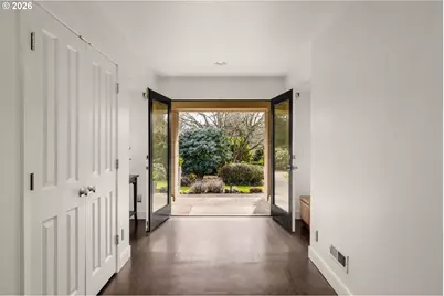 13768 Knaus Rd, Lake Oswego, OR 97034 - Photo 4