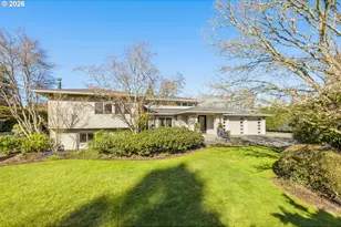 13768 Knaus Rd, Lake Oswego, OR 97034 - Photo 2