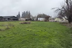 276 Art-Lott Ln, Creswell, OR 97426 - Photo 10