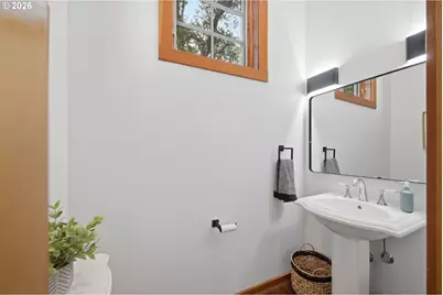 1829 Fairmount Blvd, Eugene, OR 97403 - Photo 16