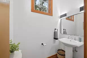 1829 Fairmount Blvd, Eugene, OR 97403 - Photo 16