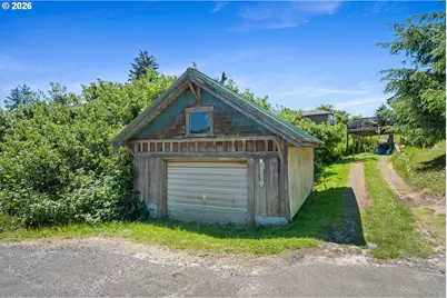 6405 Spring St, Cloverdale, OR 97112 - Photo 6