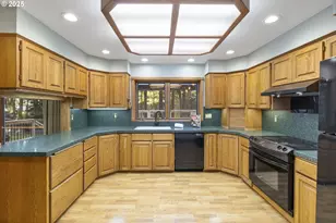 18738 S Terry-Michael Dr, Oregon City, OR 97045 - Photo 14