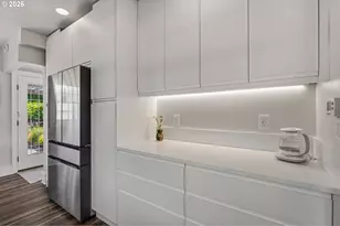 2724 NE 59th Ave, Portland, OR 97213 - Photo 8