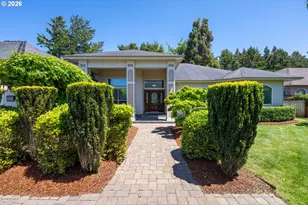 2225 Hayes St, North Bend, OR 97459 - Photo 4