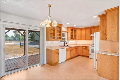 10090 Hoffman Rd, Monmouth, OR 97361 - Photo 12