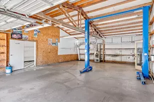 10090 Hoffman Rd, Monmouth, OR 97361 - Photo 42