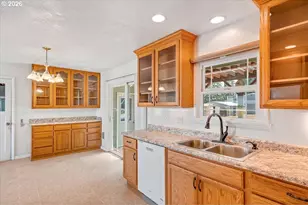 10090 Hoffman Rd, Monmouth, OR 97361 - Photo 16