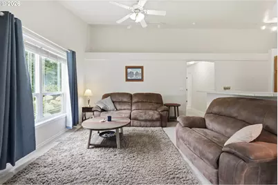 400 Hickory Ct, Lyons, OR 97358 - Photo 12