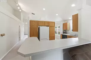 400 Hickory Ct, Lyons, OR 97358 - Photo 10