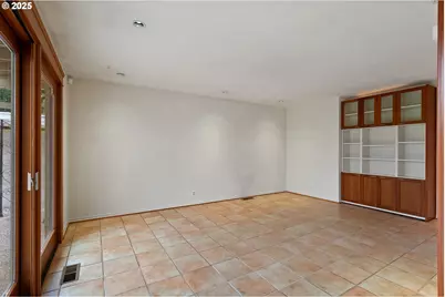 2636 Maria Ct, West Linn, OR 97068 - Photo 12