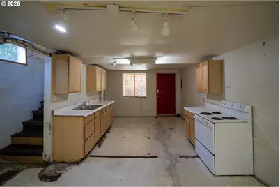 4725 SW Pomona St, Portland, OR 97219 - Photo 14