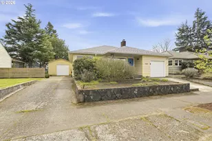 4424 SE Evergreen St, Portland, OR 97206 - Photo 2
