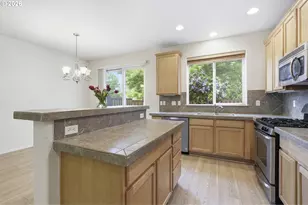 4813 SE Sandalwood St, Hillsboro, OR 97123 - Photo 12