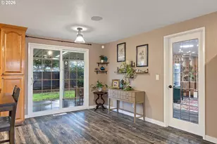 4637 Sunflower Way, Salem, OR 97305 - Photo 8