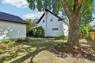 819 Sierra Vista Dr, Newberg, OR 97132 - Photo 32
