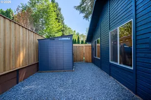 12790 SW Katherine St, Portland, OR 97223 - Photo 18