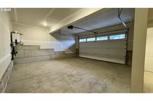 11751 SW Hayrick Ter, Beaverton, OR 97007 - Photo 4