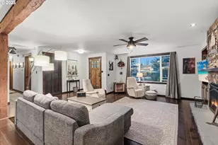 2555 NW Squire Pl, Albany, OR 97321 - Photo 10