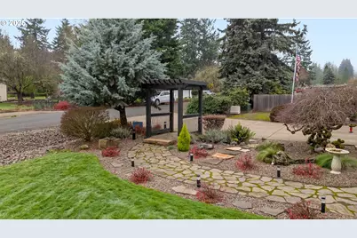 2555 NW Squire Pl, Albany, OR 97321 - Photo 6