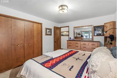 2555 NW Squire Pl, Albany, OR 97321 - Photo 24