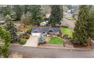 2555 NW Squire Pl, Albany, OR 97321 - Photo 4