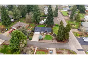 2555 NW Squire Pl, Albany, OR 97321 - Photo 40