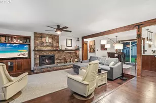 2555 NW Squire Pl, Albany, OR 97321 - Photo 10