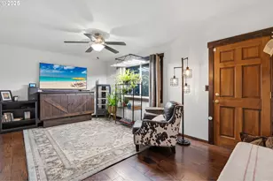 2555 NW Squire Pl, Albany, OR 97321 - Photo 20