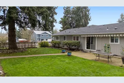 2555 NW Squire Pl, Albany, OR 97321 - Photo 32