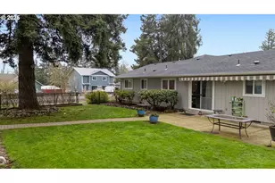 2555 NW Squire Pl, Albany, OR 97321 - Photo 32