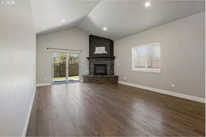 2967 NE Marea Dr, Bend, OR 97701 - Photo 8