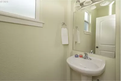 7921 SE 45th Ave, Portland, OR 97206 - Photo 18