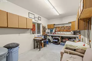 780 Pinecrest Dr, Grants Pass, OR 97526 - Photo 42