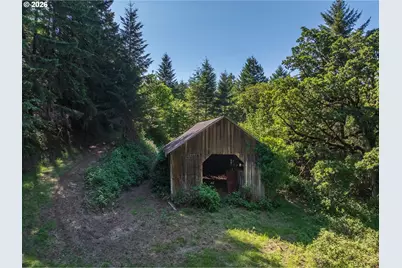 94915 Turnbow Ln, Junction City, OR 97448 - Photo 4