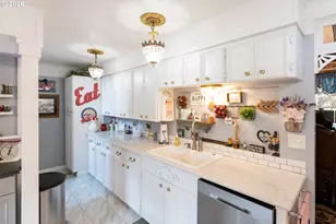 620 Davis St, Wasco, OR 97065 - Photo 24