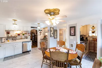 620 Davis St, Wasco, OR 97065 - Photo 26