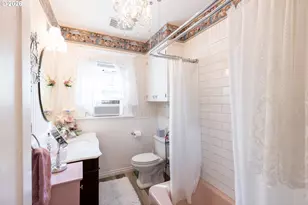 620 Davis St, Wasco, OR 97065 - Photo 40