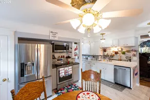 620 Davis St, Wasco, OR 97065 - Photo 22