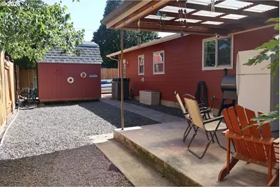 3030 NE Newby St, McMinnville, OR 97128 - Photo 20